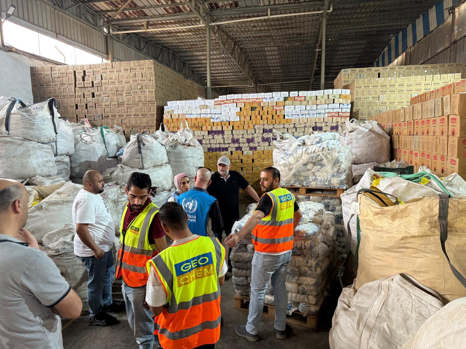 مشروع توفير وتسليم السلال الغذائية للاجئين الفلسطينيين في غزة – بدعم من مركز الملك سلمان للإغاثة والأعمال الإنسانية